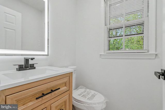 10906 BENNINGTON DR, Upper Marlboro, MD 20774