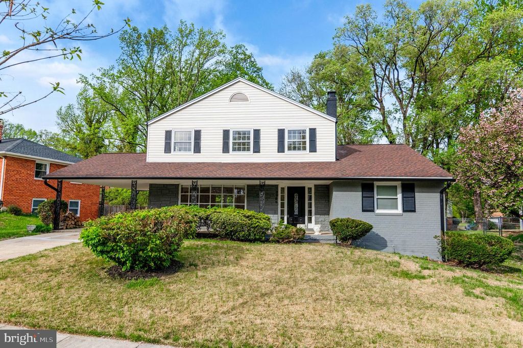 Image 1 of property listing at 10906 BENNINGTON DR, Upper Marlboro, MD 20774