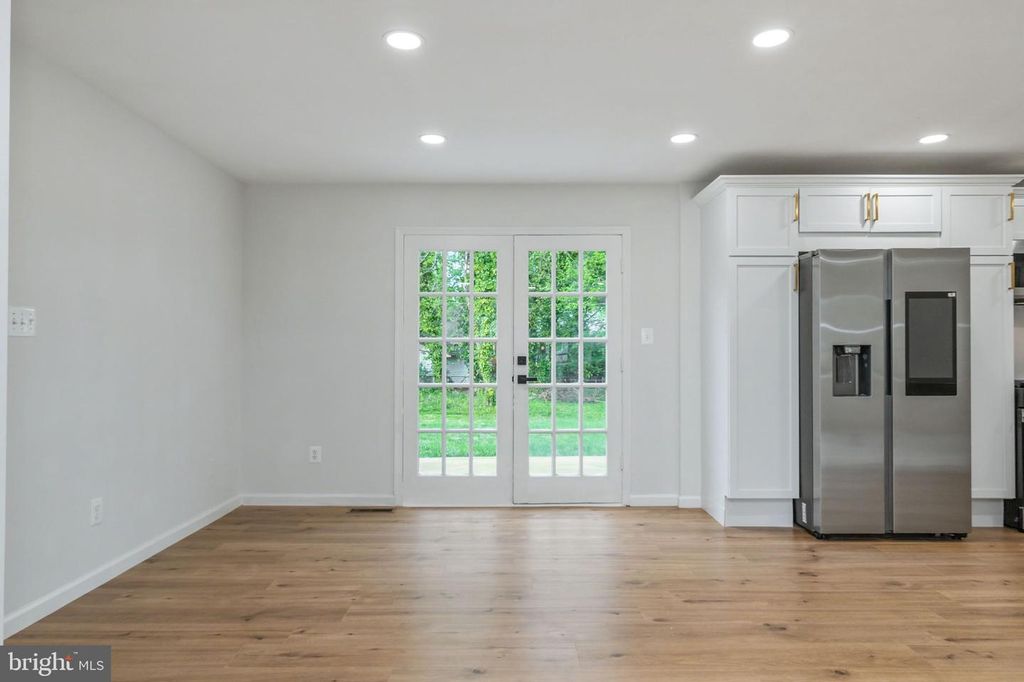 Image 12 of property listing at 10906 BENNINGTON DR, Upper Marlboro, MD 20774