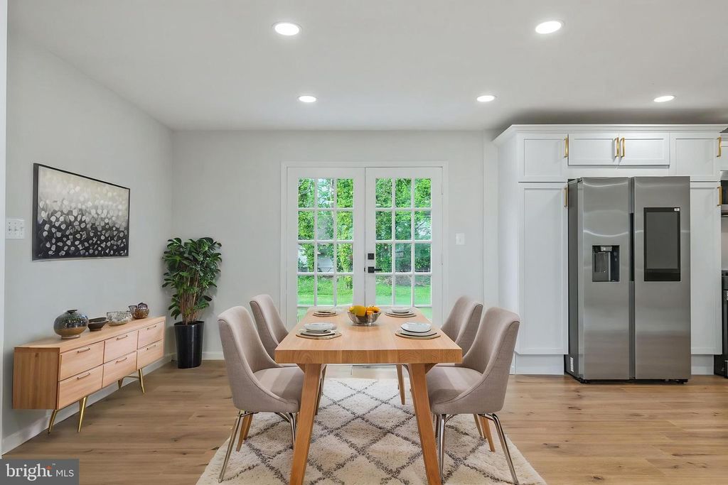 Image 13 of property listing at 10906 BENNINGTON DR, Upper Marlboro, MD 20774