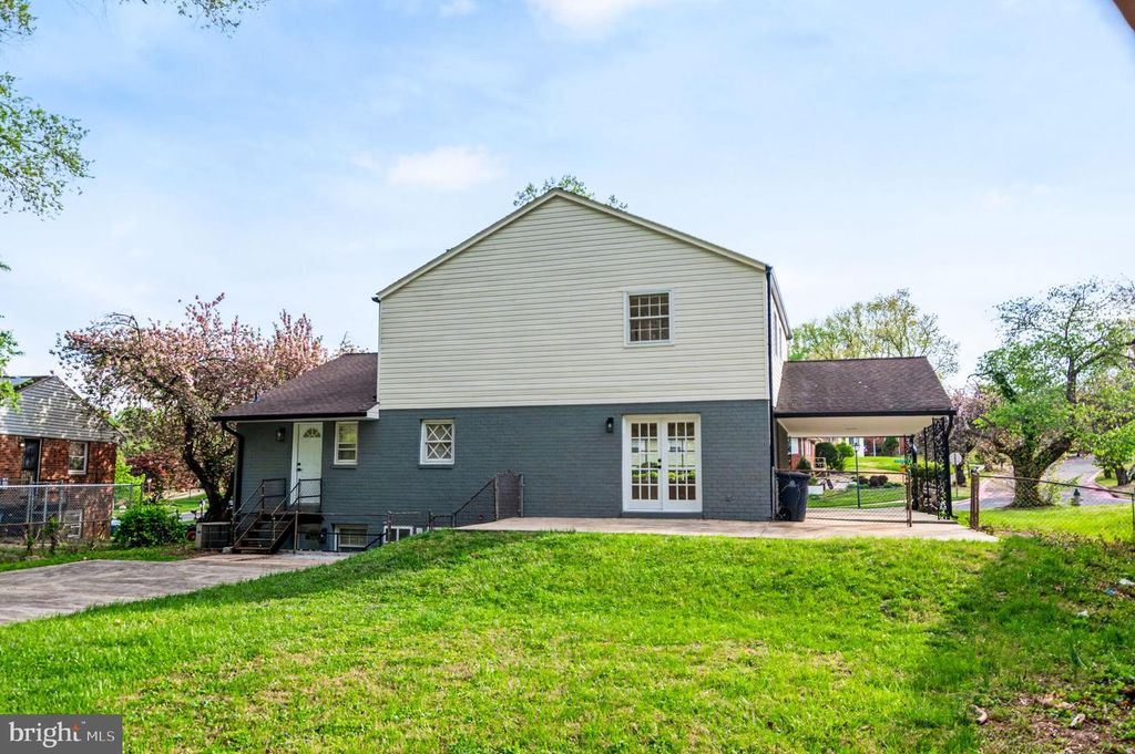 Image 47 of property listing at 10906 BENNINGTON DR, Upper Marlboro, MD 20774