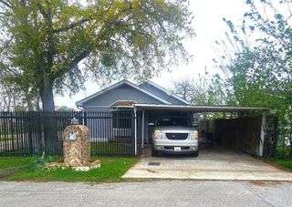 2116 1/2 Louisiana Street, Baytown, TX 77520