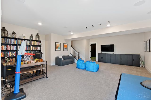 9351 Gardenside Lane, Deerfield Twp., OH 45140