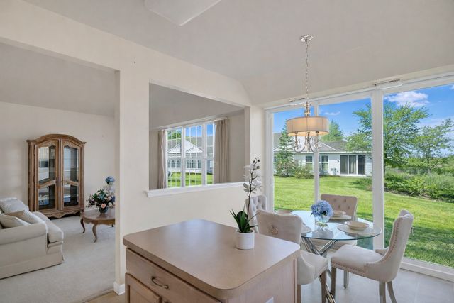 11268 Bellflower Lane, Huntley, IL 60142