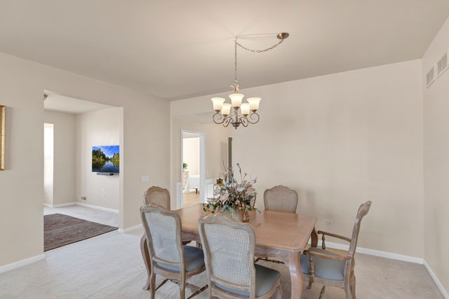 11268 Bellflower Lane, Huntley, IL 60142