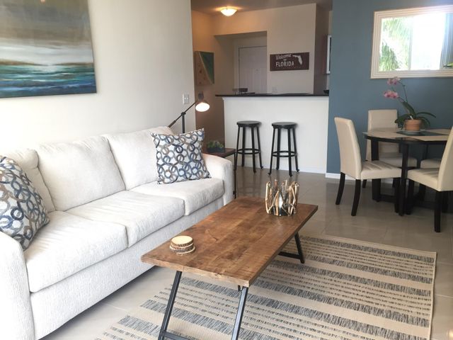 100 NE 6th Street, Boynton Beach, FL 33435