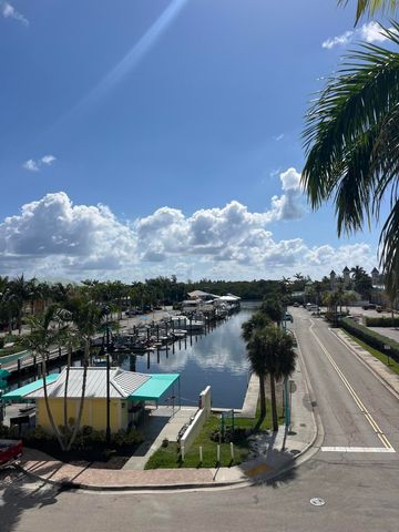 100 NE 6th Street, Boynton Beach, FL 33435