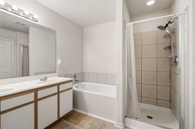 3526 Barkers Crossing Avenue, Houston, TX 77084