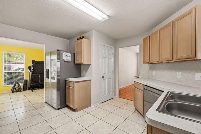 3526 Barkers Crossing Avenue, Houston, TX 77084