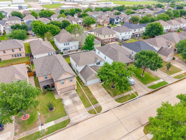 3526 Barkers Crossing Avenue, Houston, TX 77084