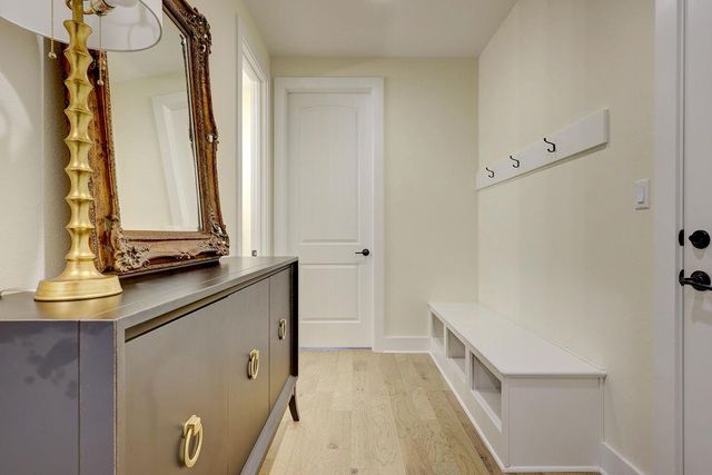 319 Buffalo TRL, Liberty Hill, TX 78642