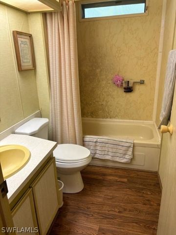 685 Dream LN, North Fort Myers, FL 33917