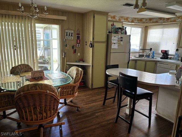 685 Dream LN, North Fort Myers, FL 33917