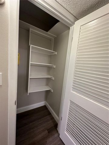 165 PICARDY VILLA CIRCLE 202, Brandon, FL 33510