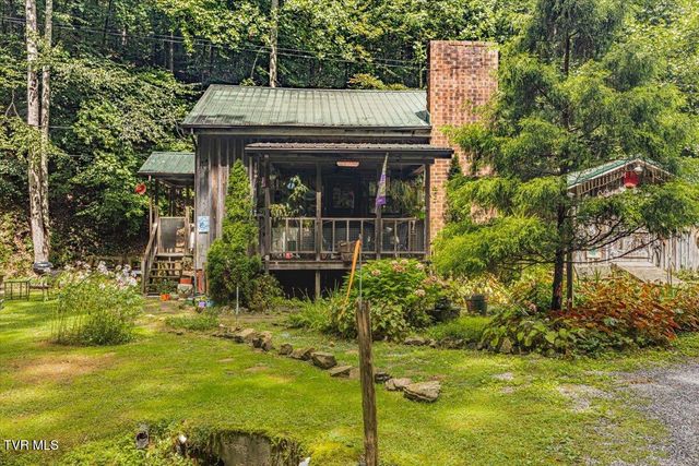 415 Stone Mtn Road, Bulls Gap, TN 37711