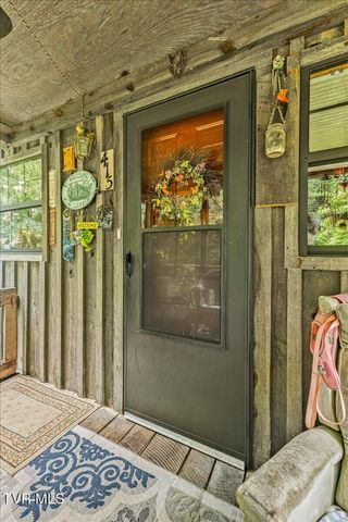 415 Stone Mtn Road, Bulls Gap, TN 37711