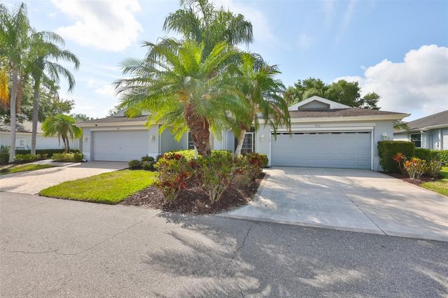 951 VILLEROY GREENS DRIVE, Sun City Center, FL 33573
