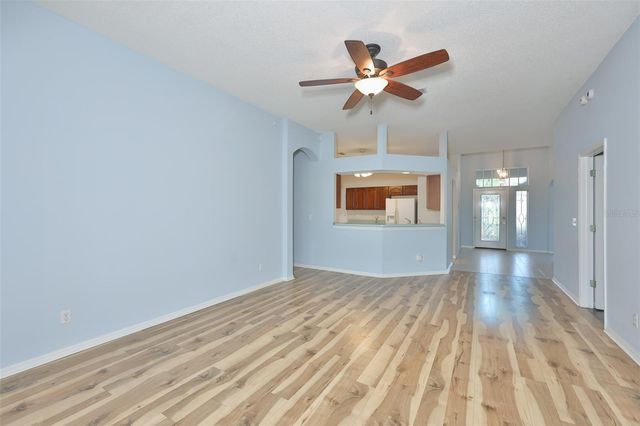 951 VILLEROY GREENS DRIVE, Sun City Center, FL 33573