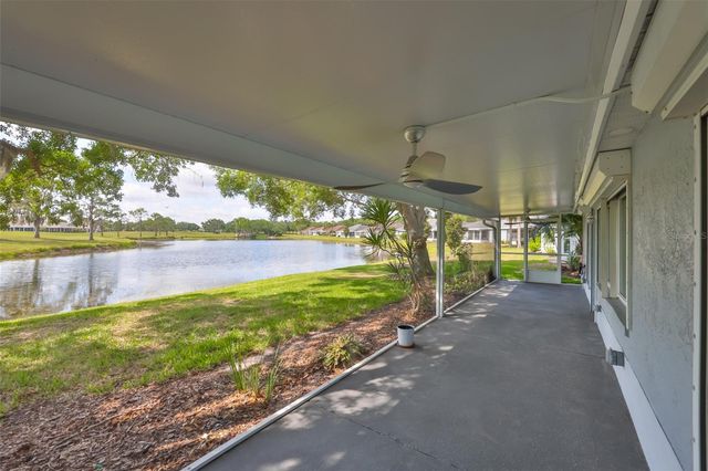 951 VILLEROY GREENS DRIVE, Sun City Center, FL 33573
