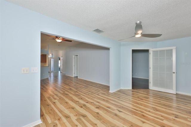951 VILLEROY GREENS DRIVE, Sun City Center, FL 33573