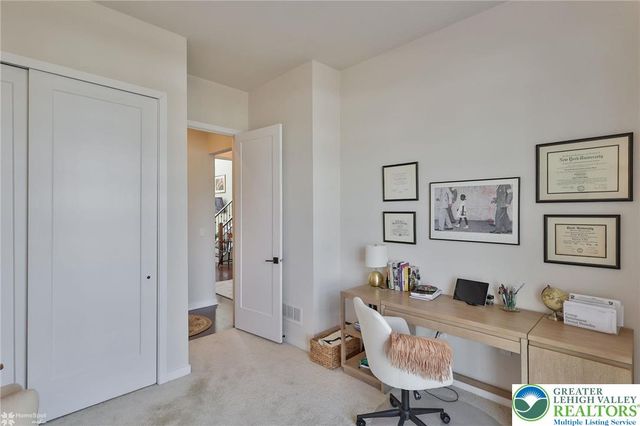 6822 Sycamore Drive, East Allen Twp, PA 18014