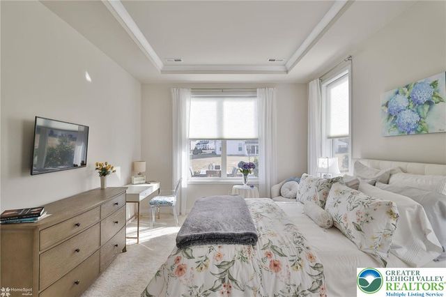 6822 Sycamore Drive, East Allen Twp, PA 18014