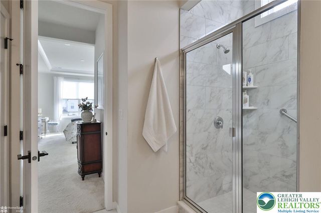 6822 Sycamore Drive, East Allen Twp, PA 18014