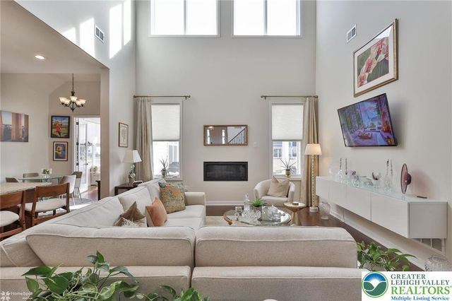 6822 Sycamore Drive, East Allen Twp, PA 18014