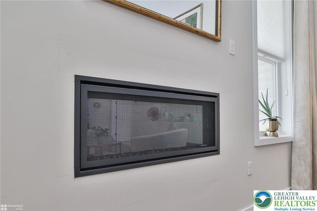 6822 Sycamore Drive, East Allen Twp, PA 18014