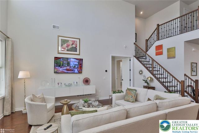 6822 Sycamore Drive, East Allen Twp, PA 18014