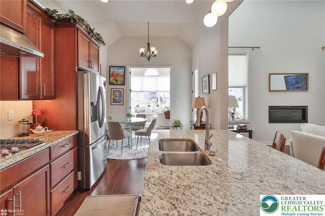 6822 Sycamore Drive, East Allen Twp, PA 18014