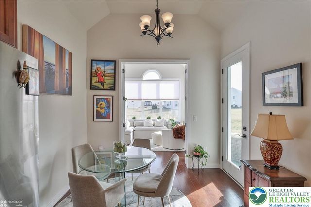 6822 Sycamore Drive, East Allen Twp, PA 18014