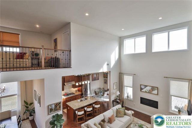 6822 Sycamore Drive, East Allen Twp, PA 18014