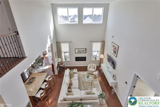 6822 Sycamore Drive, East Allen Twp, PA 18014