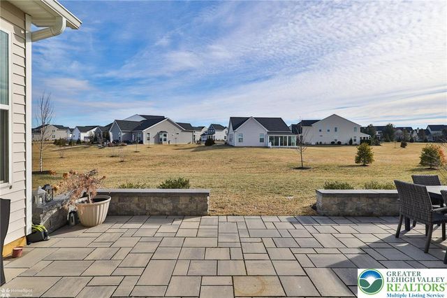 6822 Sycamore Drive, East Allen Twp, PA 18014