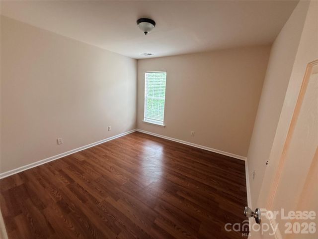 11224 Cypress View Drive, Charlotte, NC 28262