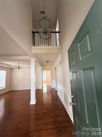 11224 Cypress View Drive, Charlotte, NC 28262
