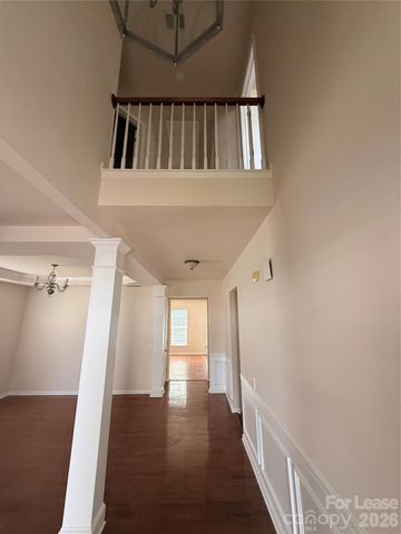 11224 Cypress View Drive, Charlotte, NC 28262