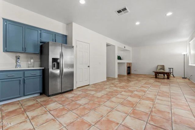 38519 37th Street East, Palmdale, CA 93550