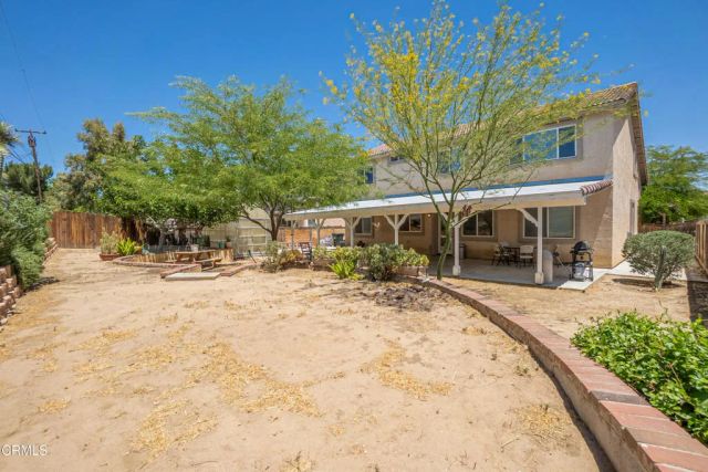 38519 37th Street East, Palmdale, CA 93550