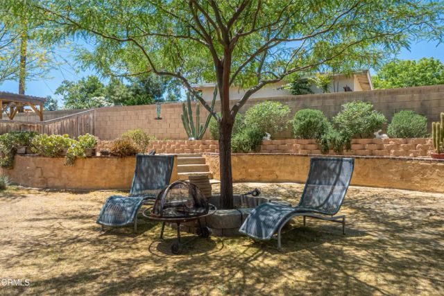 38519 37th Street East, Palmdale, CA 93550