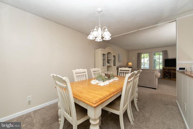 1205 IRIS AVE, Williamstown, NJ 08094