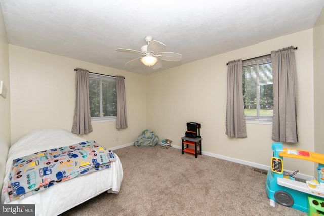 1205 IRIS AVE, Williamstown, NJ 08094