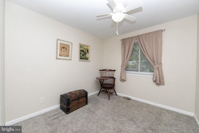 1205 IRIS AVE, Williamstown, NJ 08094