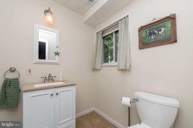 1205 IRIS AVE, Williamstown, NJ 08094