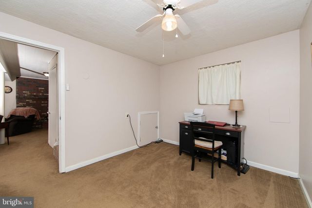 1205 IRIS AVE, Williamstown, NJ 08094