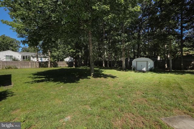 1205 IRIS AVE, Williamstown, NJ 08094