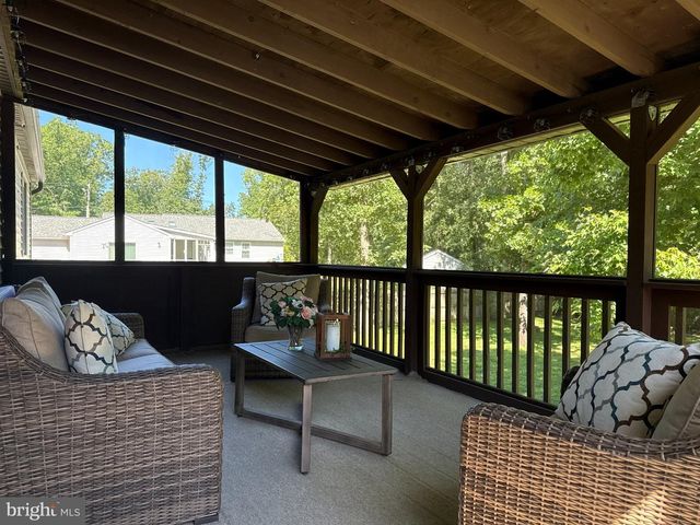 1205 IRIS AVE, Williamstown, NJ 08094