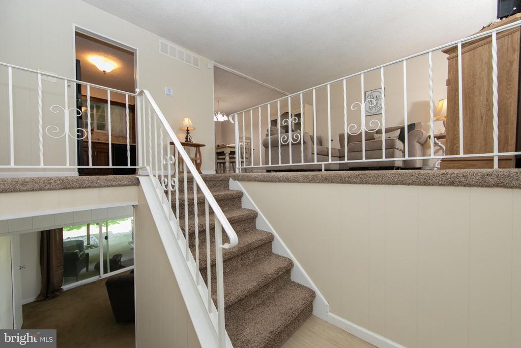 1205 IRIS AVE, WILLIAMSTOWN, NJ 08094 — photo 5