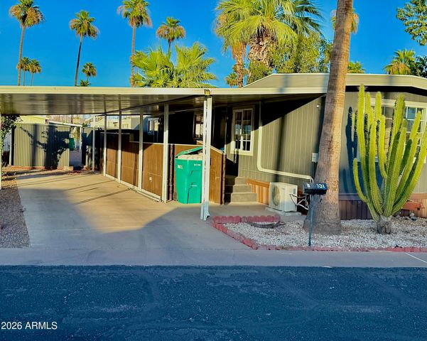 2050 W Dunlap Avenue B131, Phoenix, AZ 85021